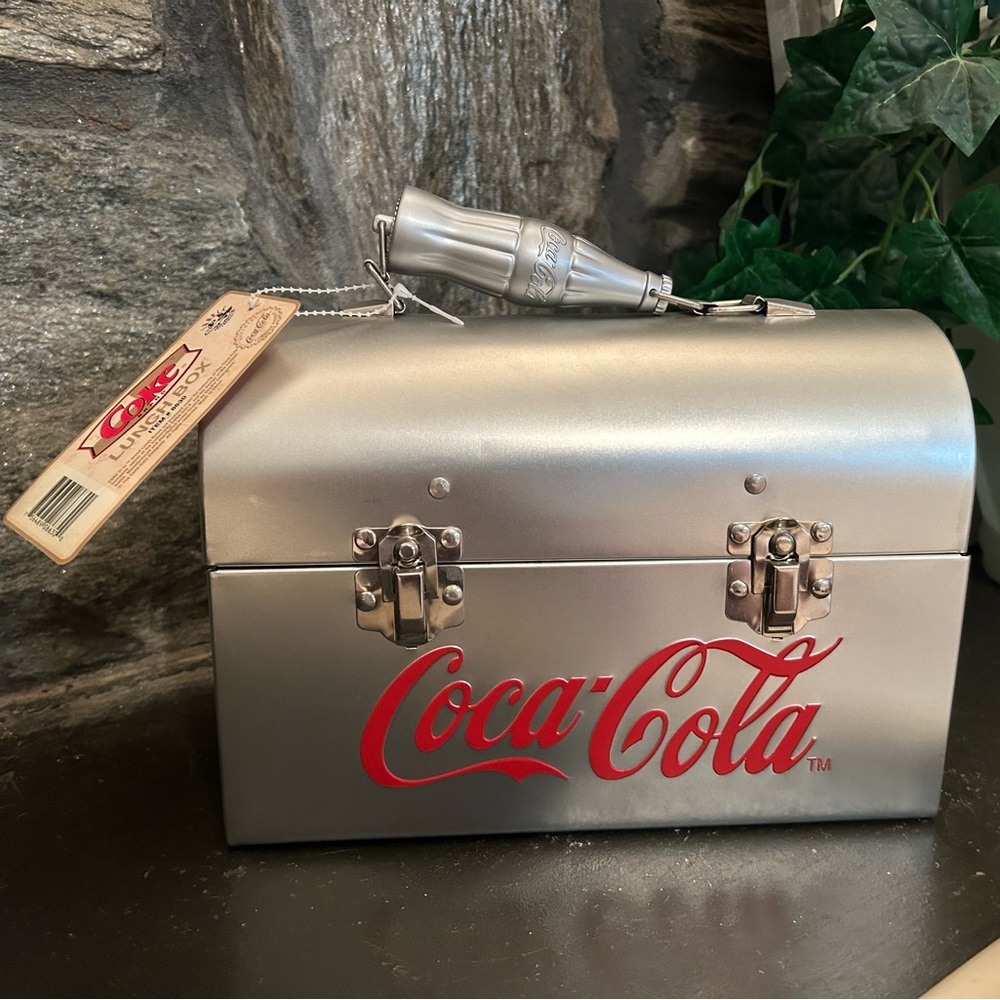 Coca Cola tin lunchbox